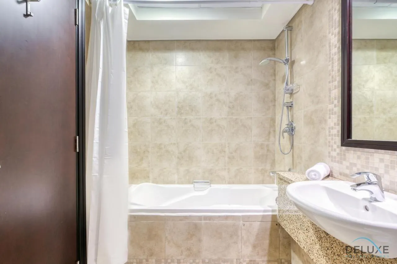Limited Offer Cozy 2Br With Pool & Prime Location By Deluxe Holiday Homes Dubai Apartment